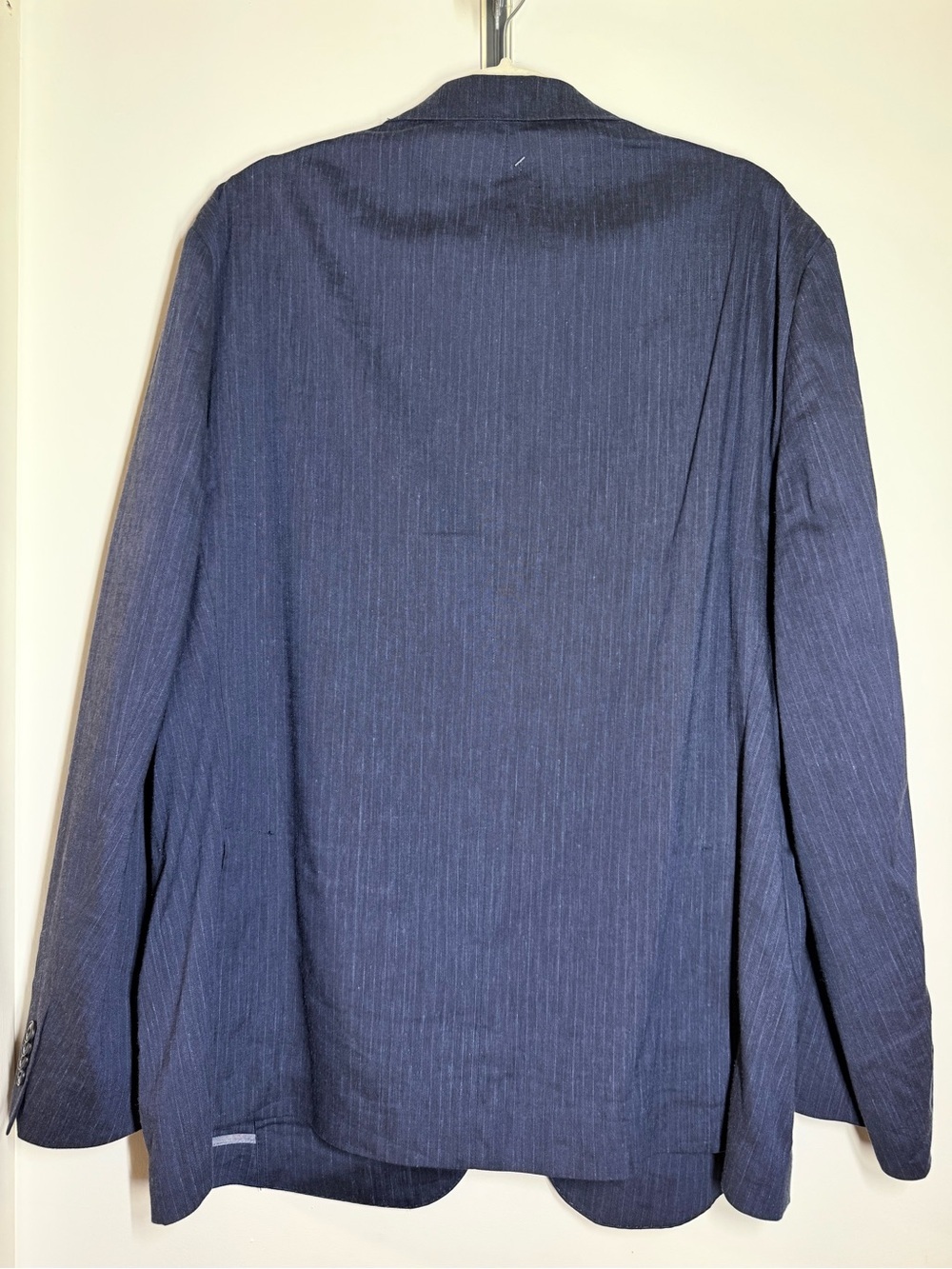 Michael Kors Men's Classic Fit Linen Suit Jacket in Navy - Picture 2 of 8